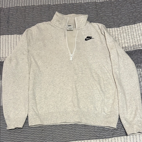 Nike Sweaters - Nike Women's Light Gray Zip-Up Sweater